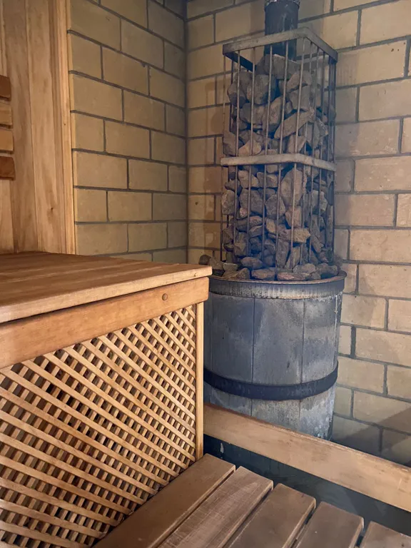 Дом с баней на дровах