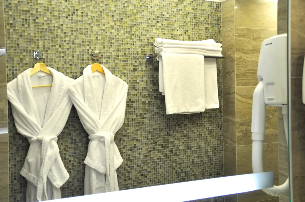 Просторная студия с собственной кухонной зоной