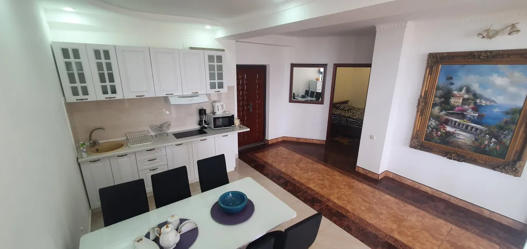 Квартира в 50 метрах от моря