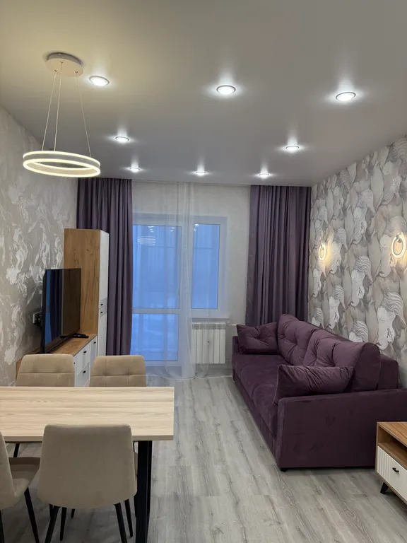 Стильная квартира в новом доме в удобном районе — аренда посуточно в Псков