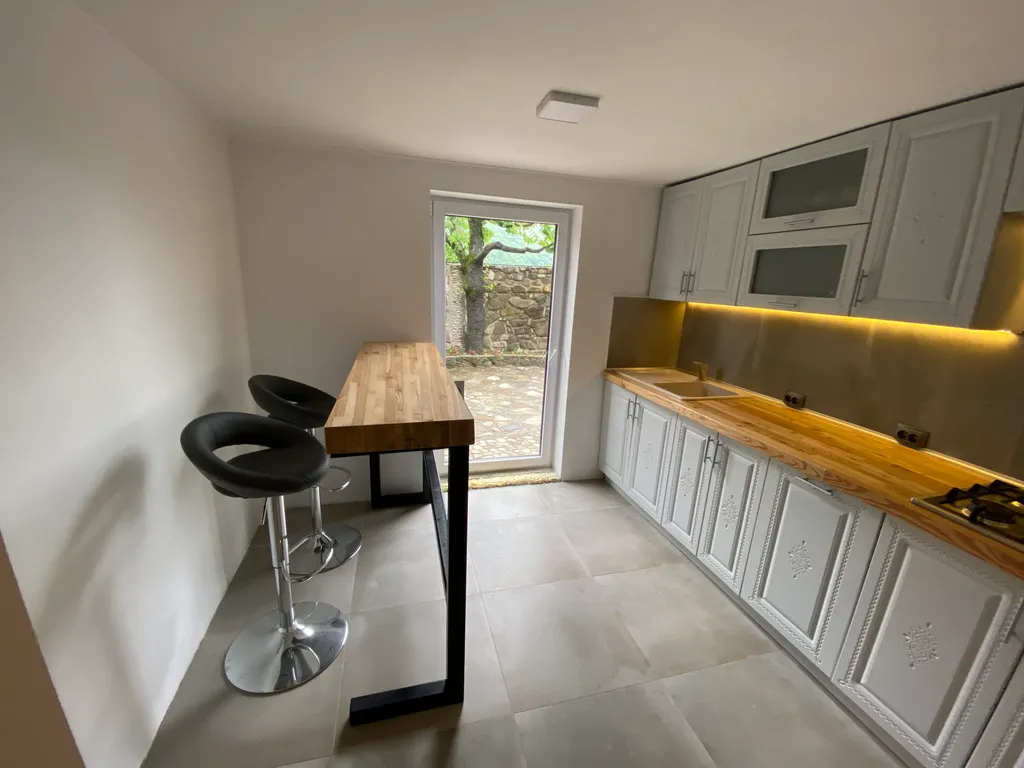 Коттедж Горный дом на семью из 8 человек