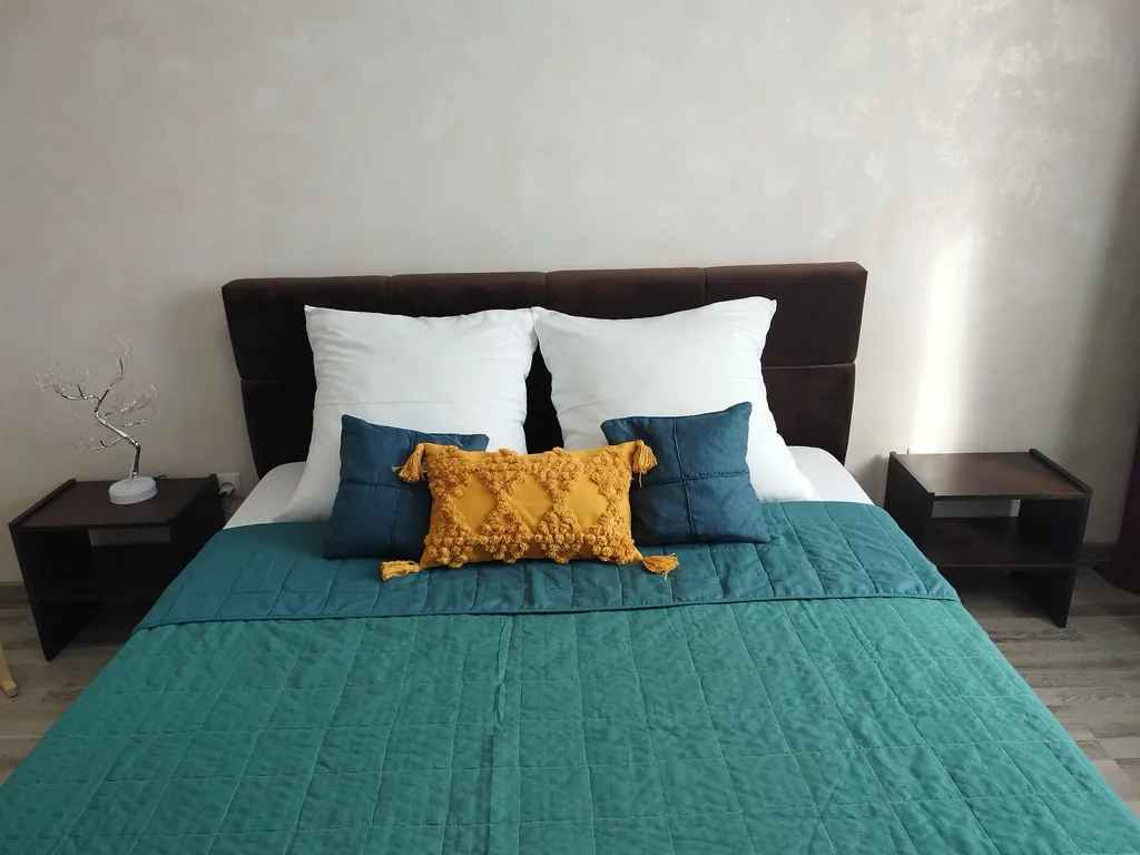 Уютная 2-комнатная квартира с большой кухней гостиной — аренда посуточно в Батайск