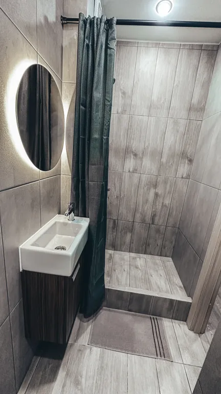 1-комнатная квартира недалеко от Арены Ерофей