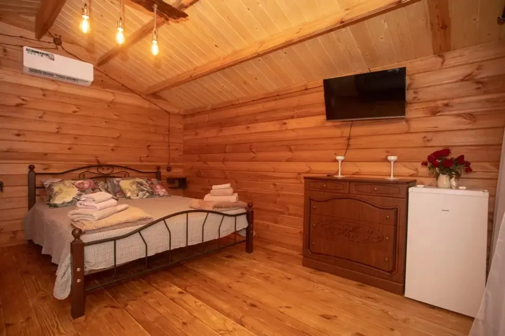 Коттедж 1-комнатный Дом — аренда посуточно в Сухум