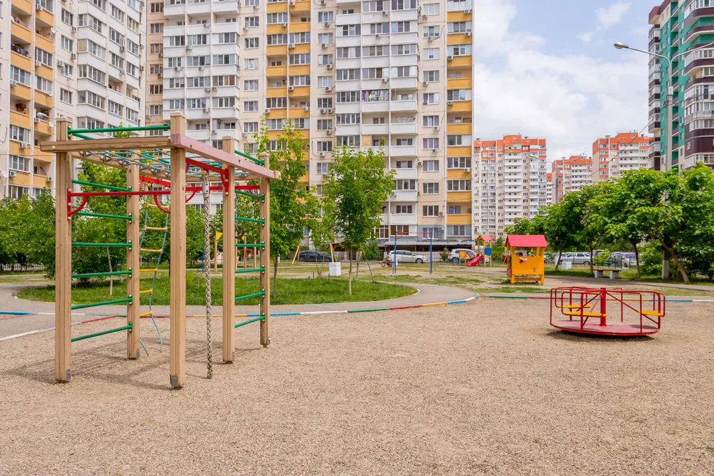 Квартира Комфортная квартира у стадиона и ккб — Краснодар