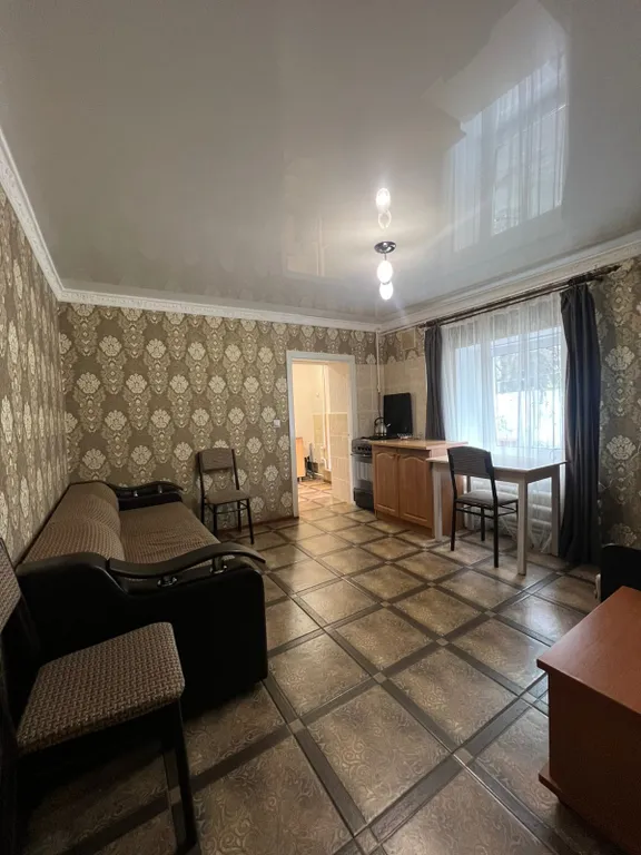 Дом с мангальной зоной  в самом центре города