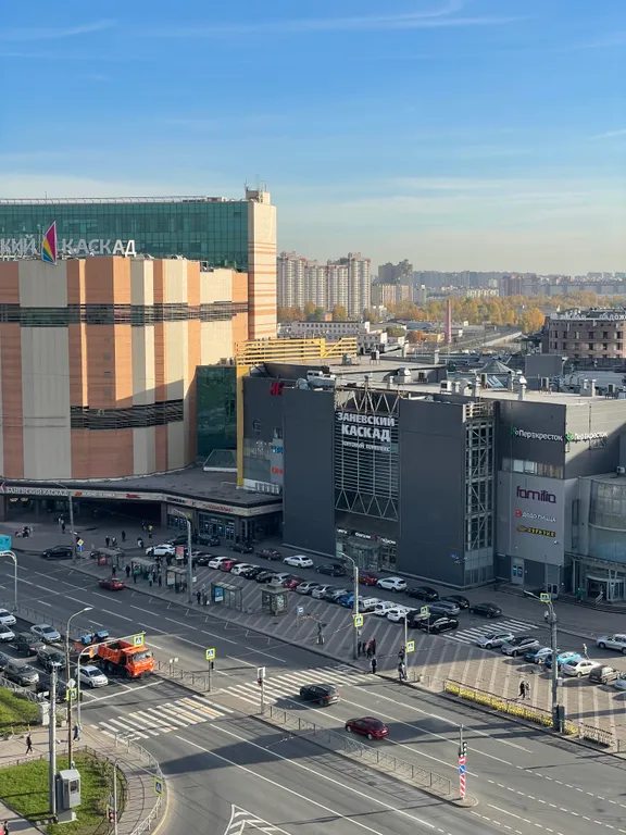 Уютная арт-студия, напротив метро