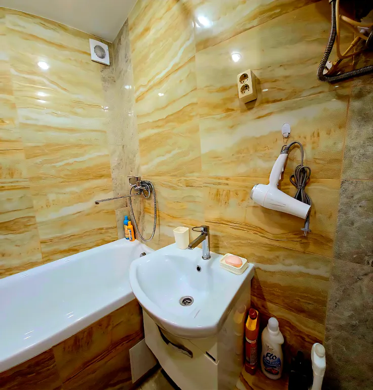 Уютная квартира в хорошей локации рядом с парком Победы