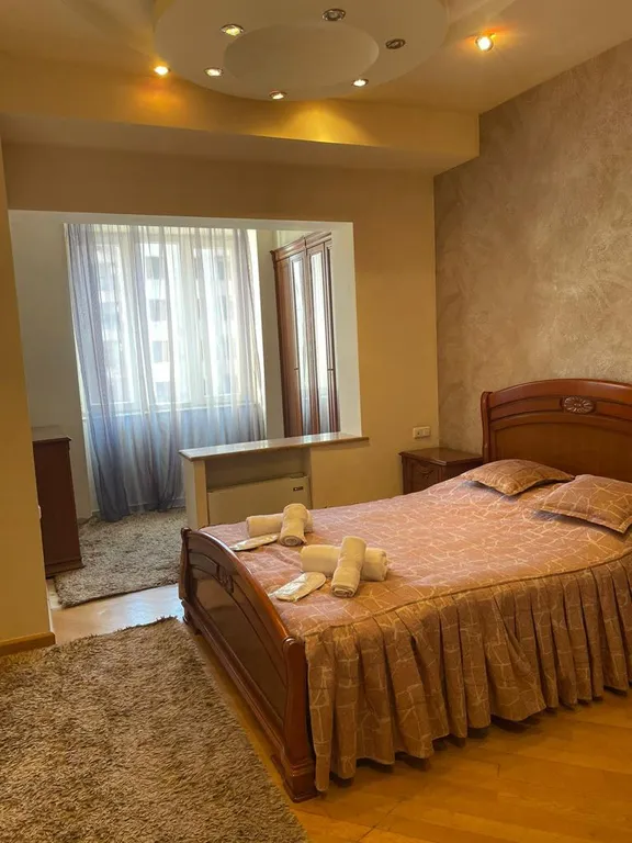 Трехкомнатная шикарная квартира в центре