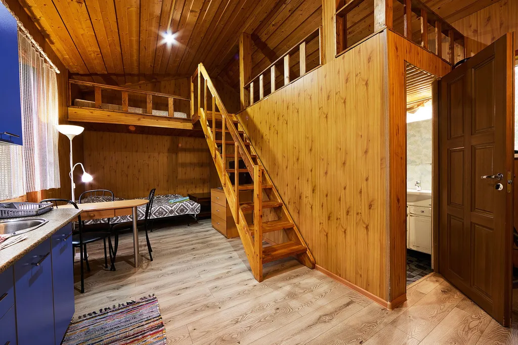 Коттедж на берегу озера