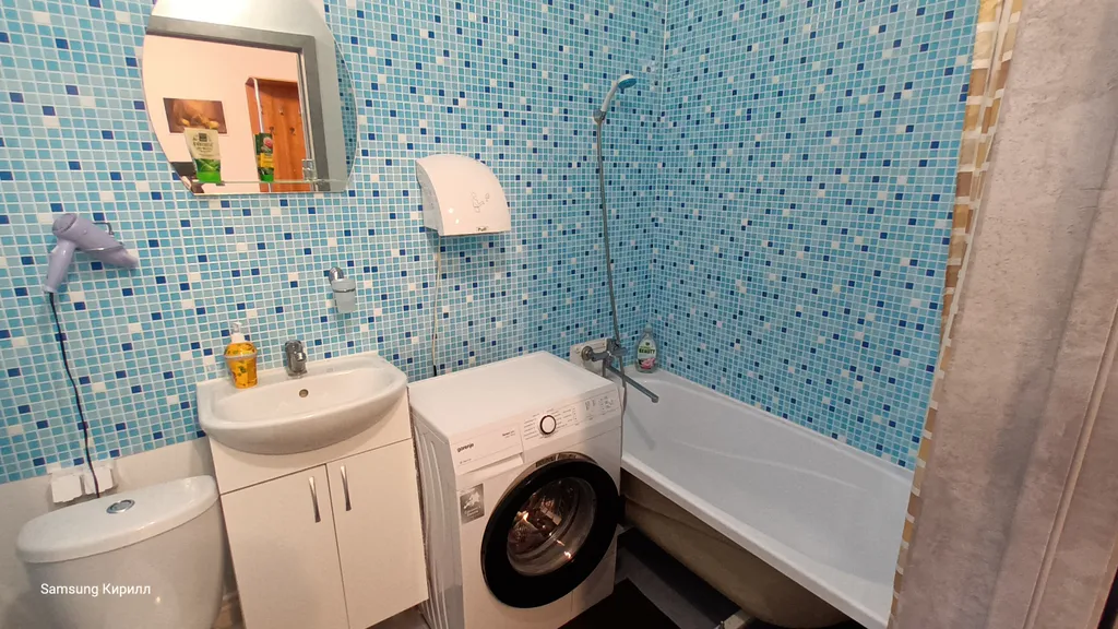 Уютная студия с видом на реку Иртыш