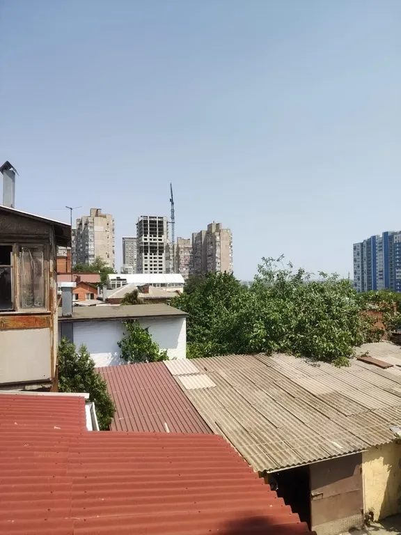 2-комнатная квартира у театральной площади в доходном доме XIX века