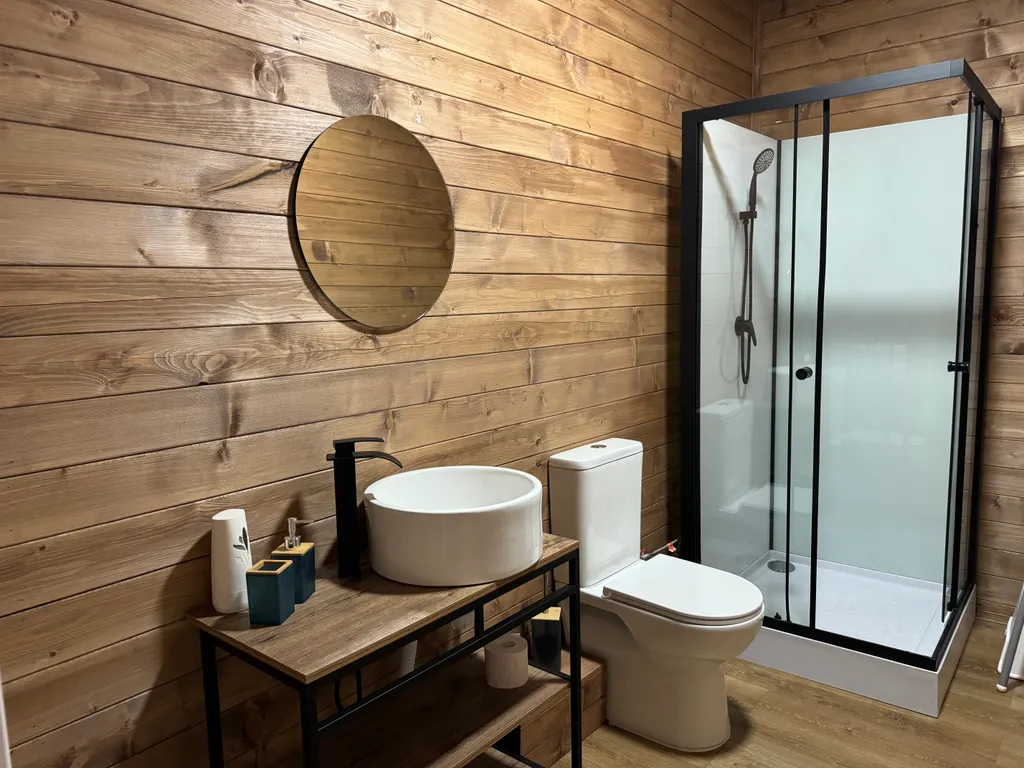 Коттедж Домик у леса и СПА-ОТДЫХ — Ропша