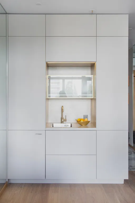 Апартамент с уличным бассейном с подогревом(бесплатно) на заливе