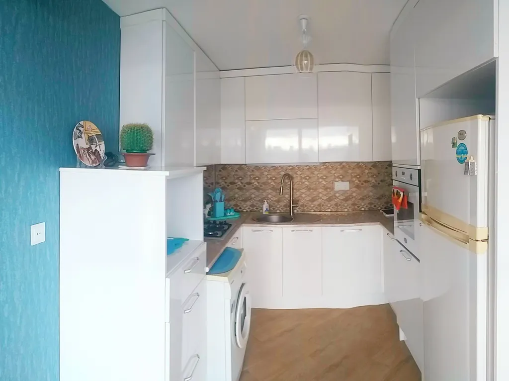 2-комнатная квартира напротив Приморского парка