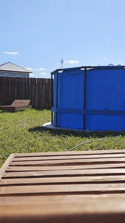 Уютный дом в стиле Афрейм в черте города