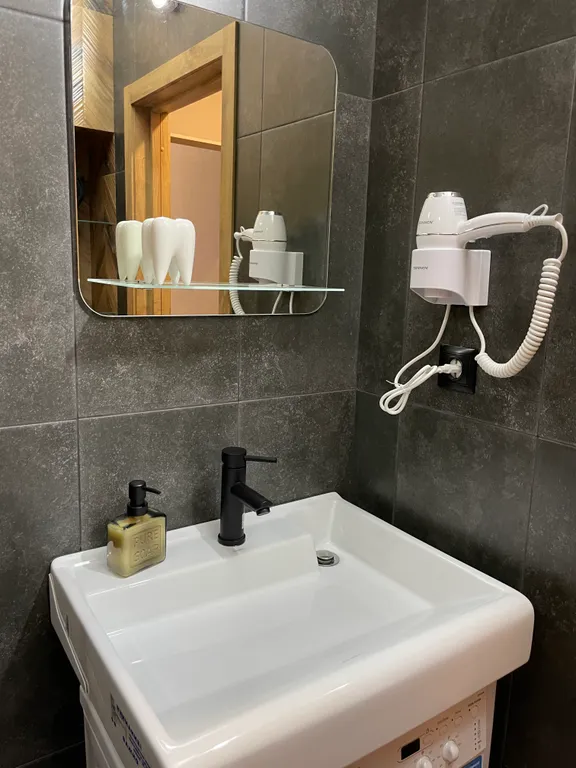 Квартира Квартира Уютная студия на городском озере — Горячий Ключ