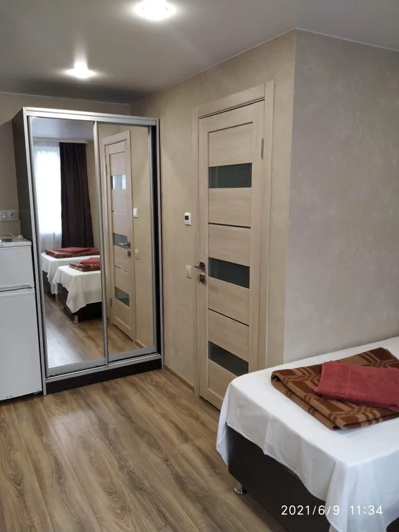 Квартира Квартира Четырёхместный номер стандарт с собственной мини кухней — Адлер