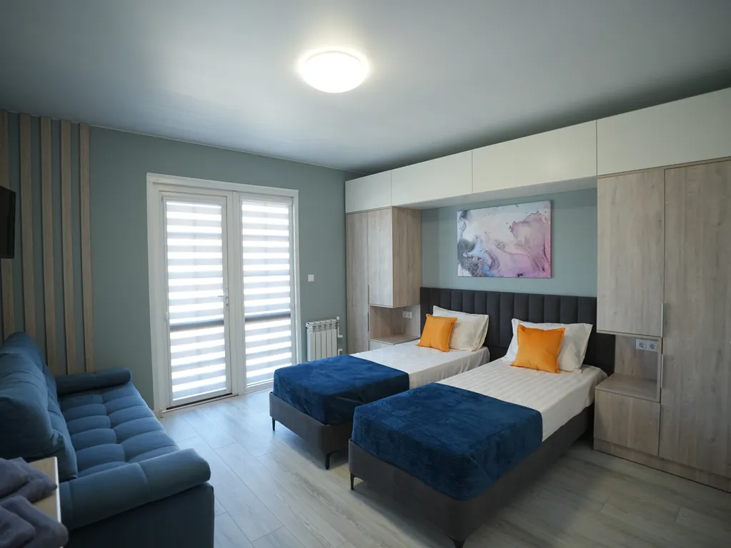 Квартира Квартира Уютная студия в центре — Сириус