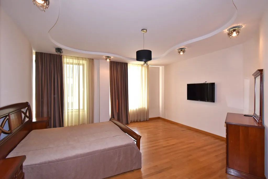 Красивая трёхкомнатная квартира в центре города