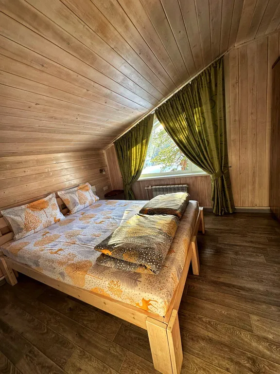 Гостевой двор Дом в кедрах