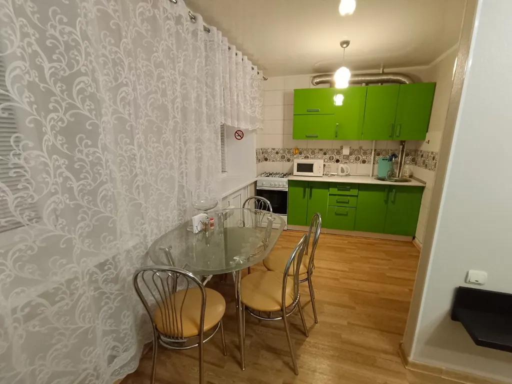 Квартира Уютная квартира на ул.Спортивной — Самара