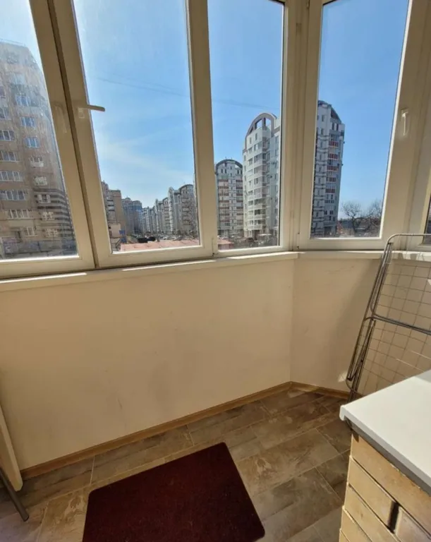 Уютная однушка в спальном районе близко к центру