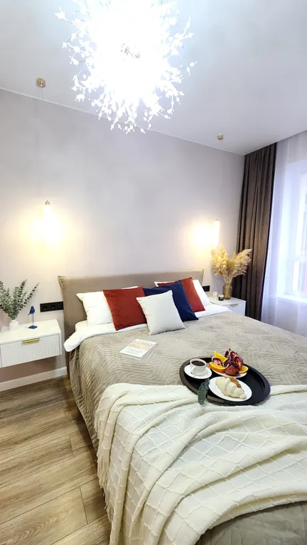 Уютная квартира с современным ремонтом в 10 минутах от центра — аренда посуточно в Батайск