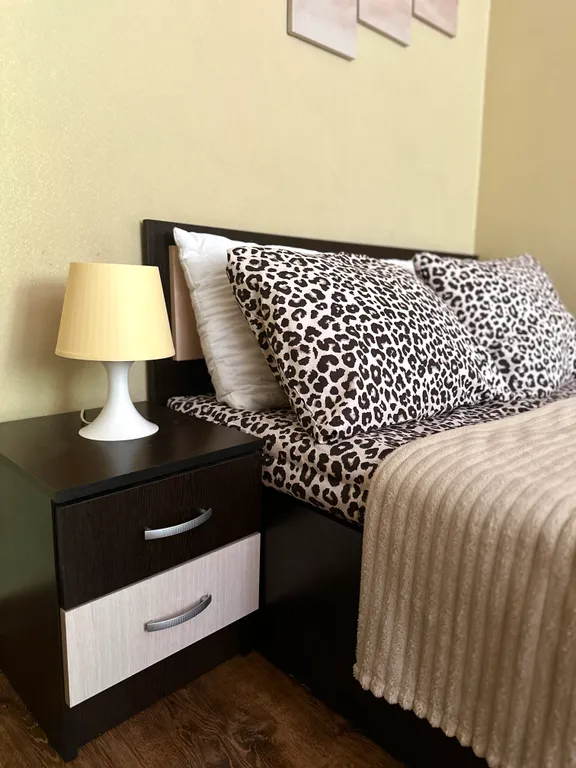 Квартира Уютная квартира в районе жд вокзала — Симферополь