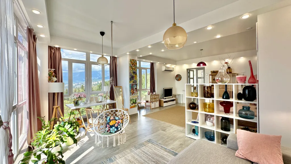 Квартира с дизайнерским ремонтом и видом на море Восход Ялта