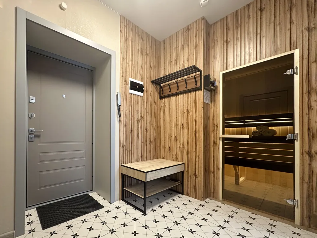 Современная квартира с сауной