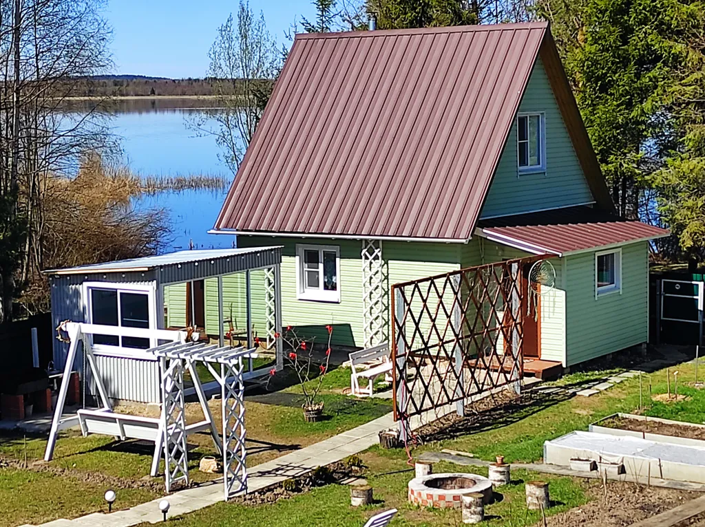 Дом у озера