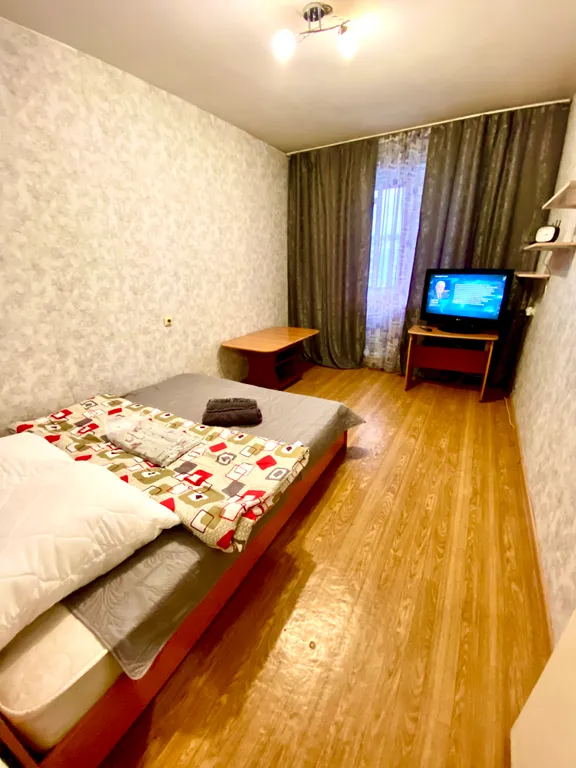 Уютная по-домашнему квартира возле Планеты