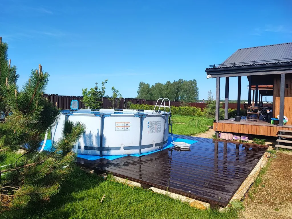 Дом с баней на дровах и гадающим кроликом