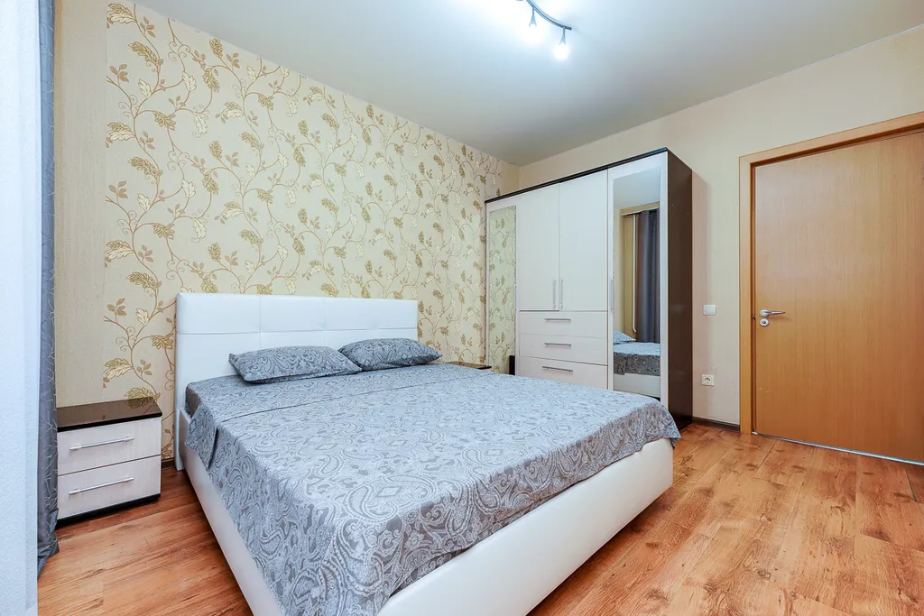 Квартира 2х комнатные апартаменты 65м2 в центре — Сочи