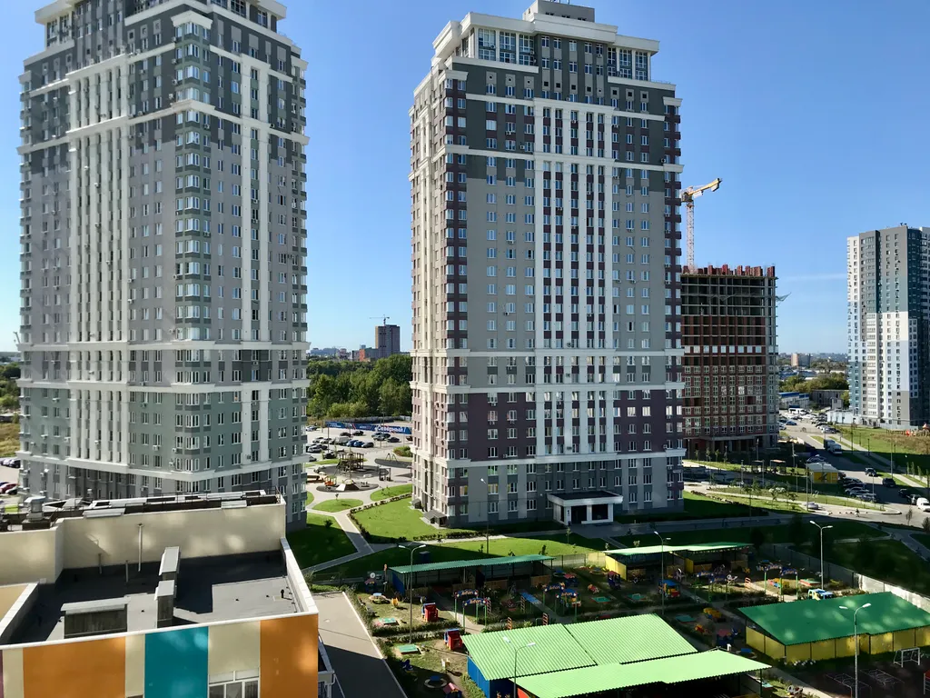 Уютная светлая однушка с панорамным видом рядом с Академией тенниса