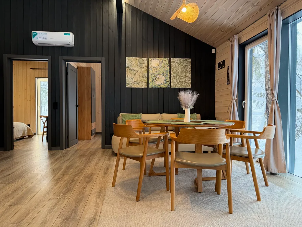 Тихий дом с камином и сауной