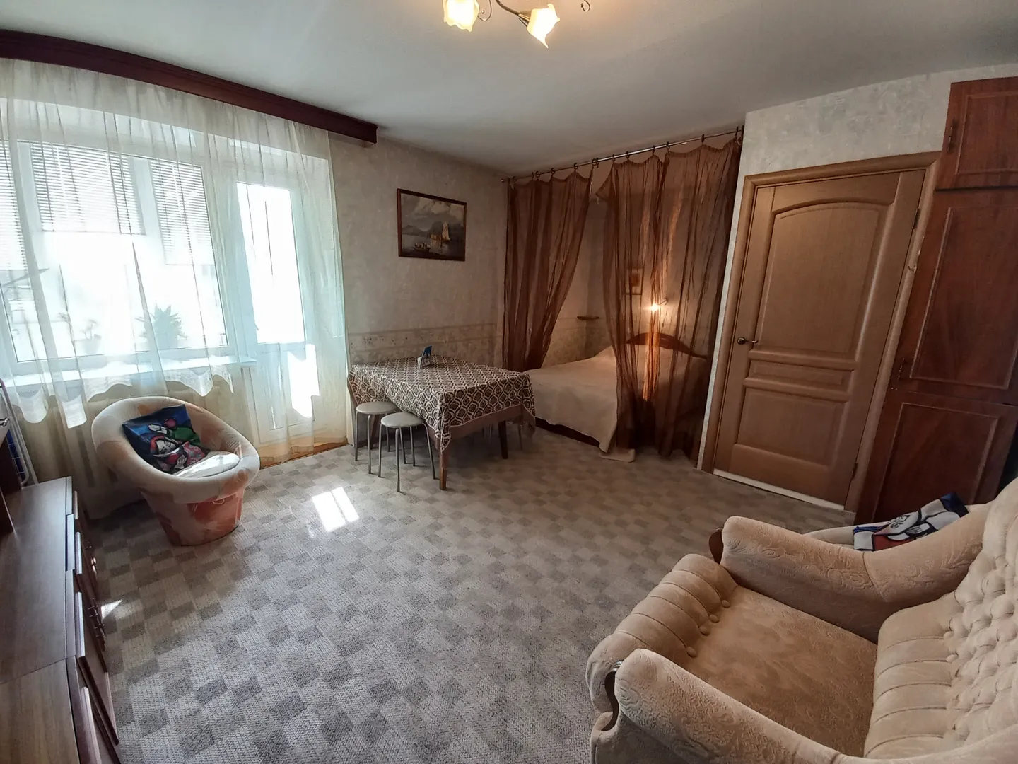 комната
