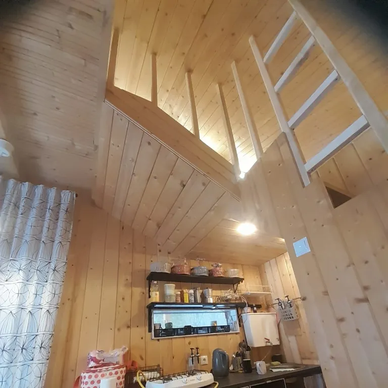 Дом и кемпинг у Змеиной горы