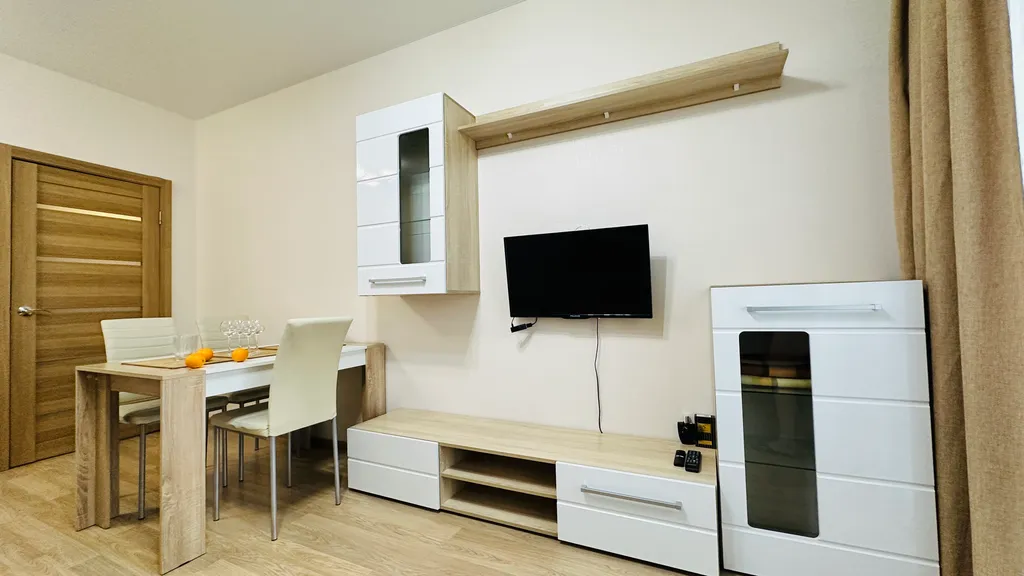 Уютная евро-двушка у набережной