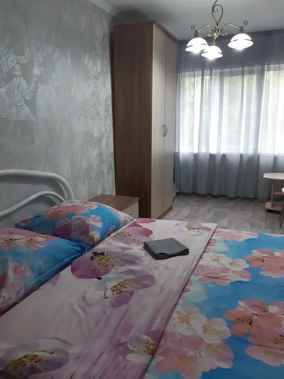 Теплая, чистая 2 комнатная квартира — аренда посуточно в Березники