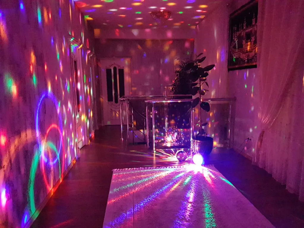 Замок для гостей