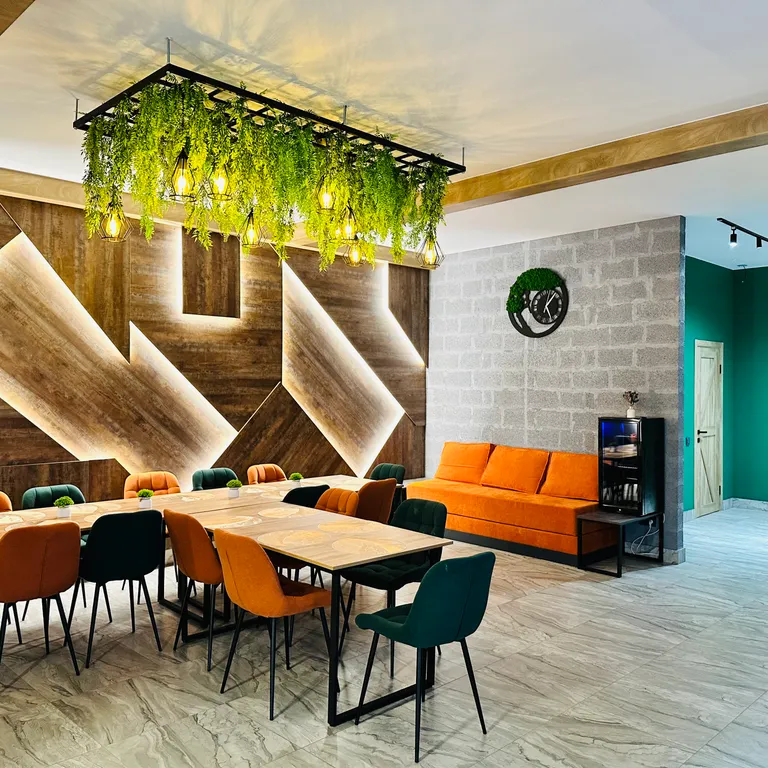 Новый стильный уютный коттедж вблизи от города