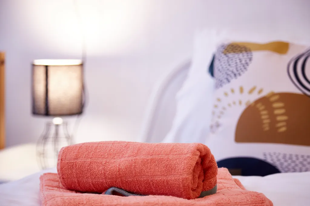 Просторный крутой апартамент с панорамными окнами