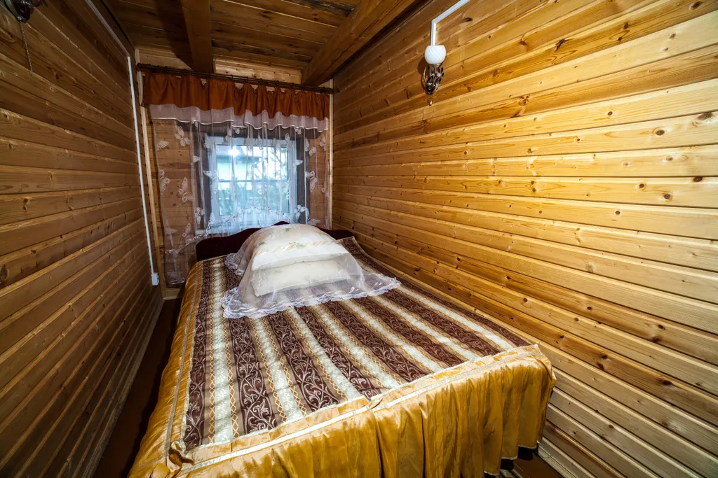 12-комнатный Дом