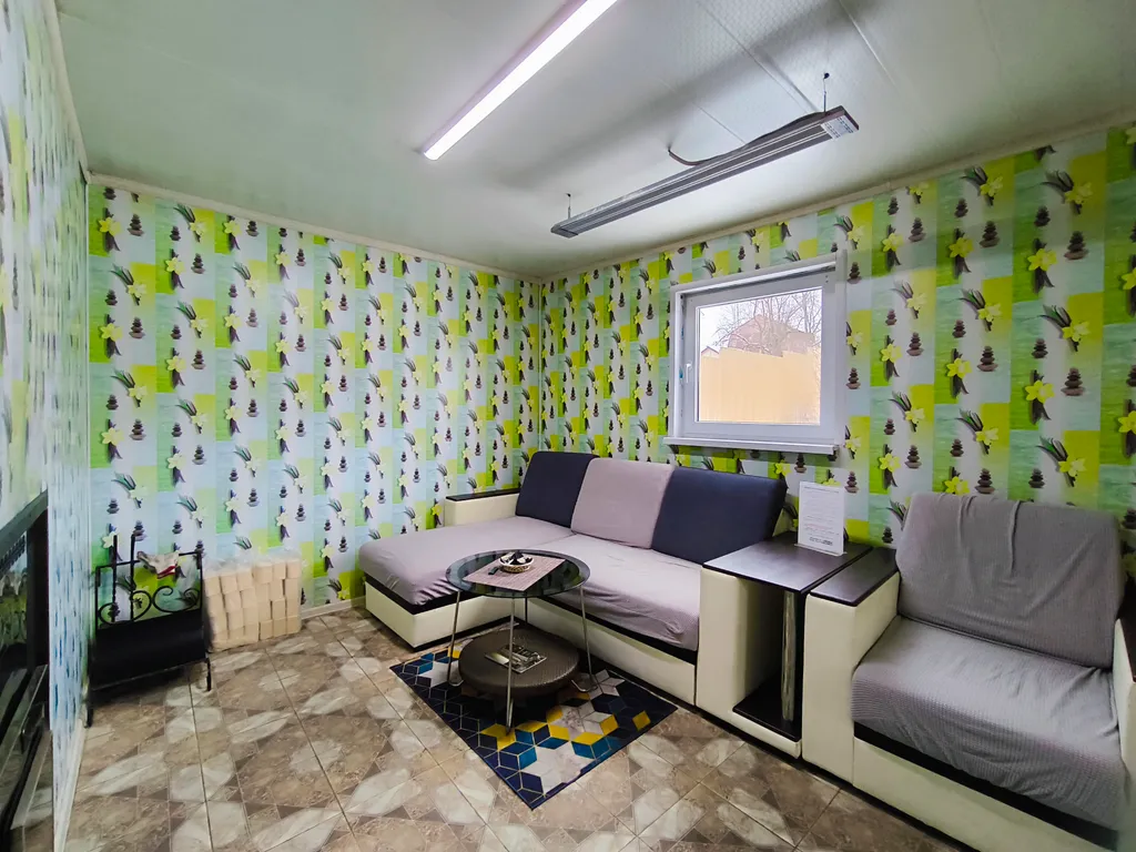 Комфортабельный 2-этажный дом с панорамным остеклением и русской баней