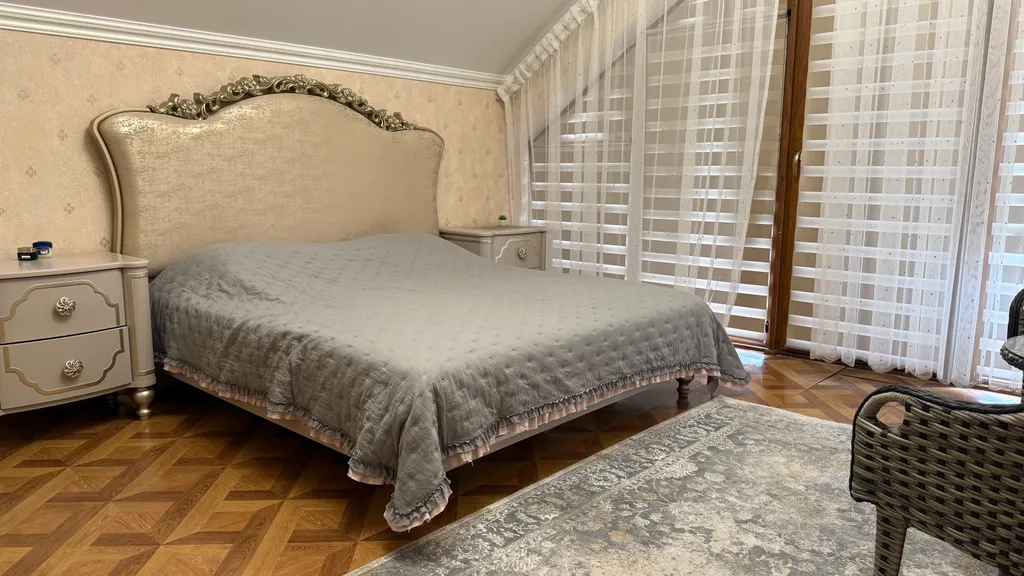 5-комнатный Дом