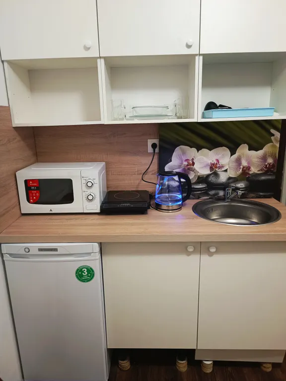 Тихая студия с двуспальным диваном у станции МЦД-4 Железнодорожная