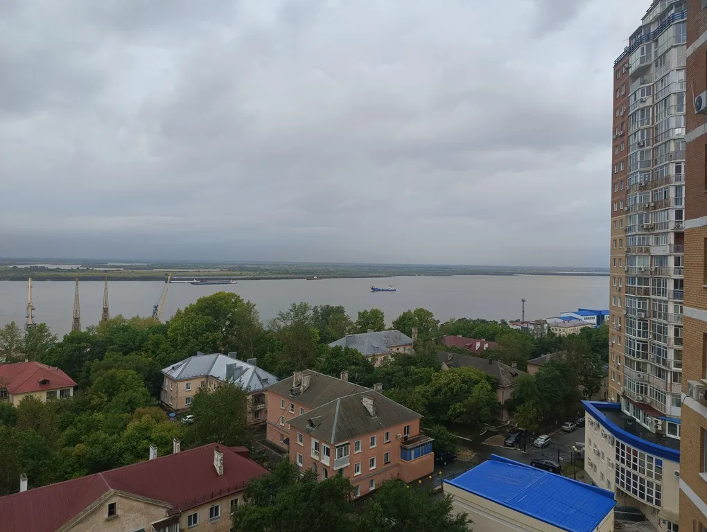 Квартира в высотке с видом на Амур