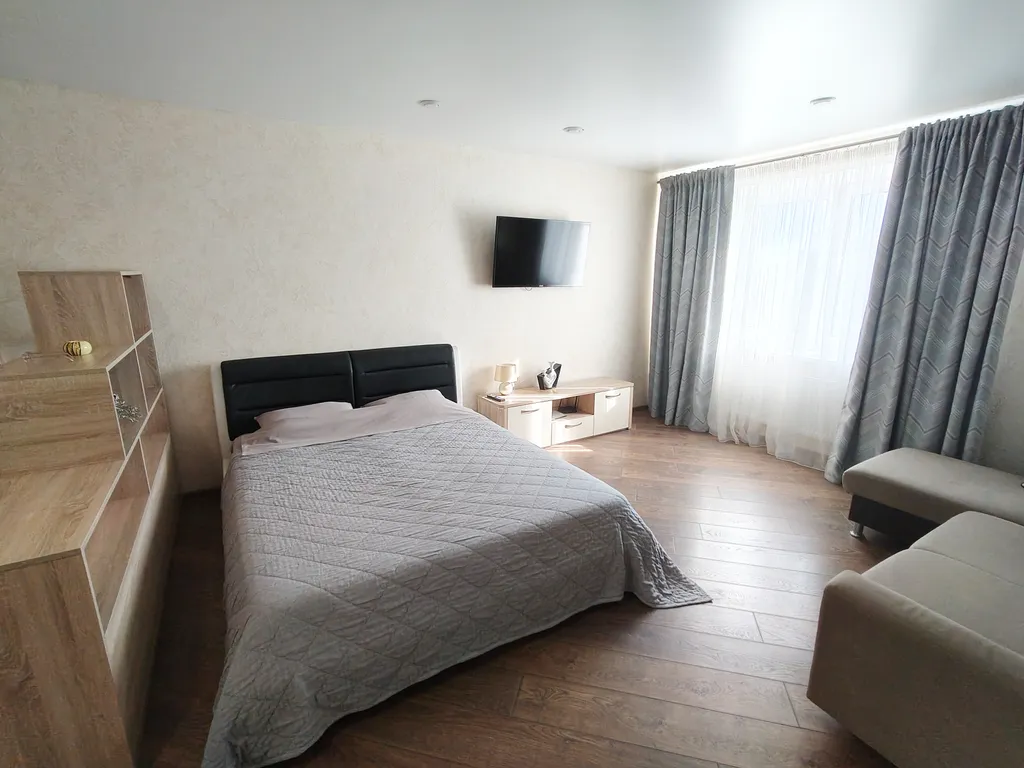 Уютная студия в новостройке в центре